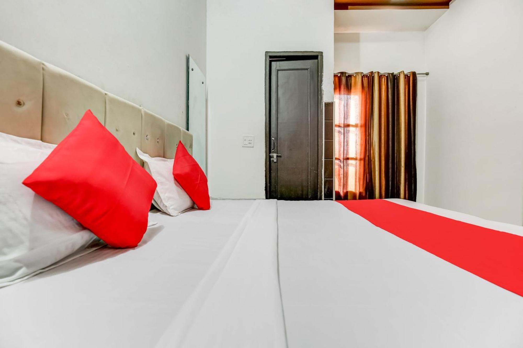Flagship Hotel Big Boss Kurukshetra エクステリア 写真